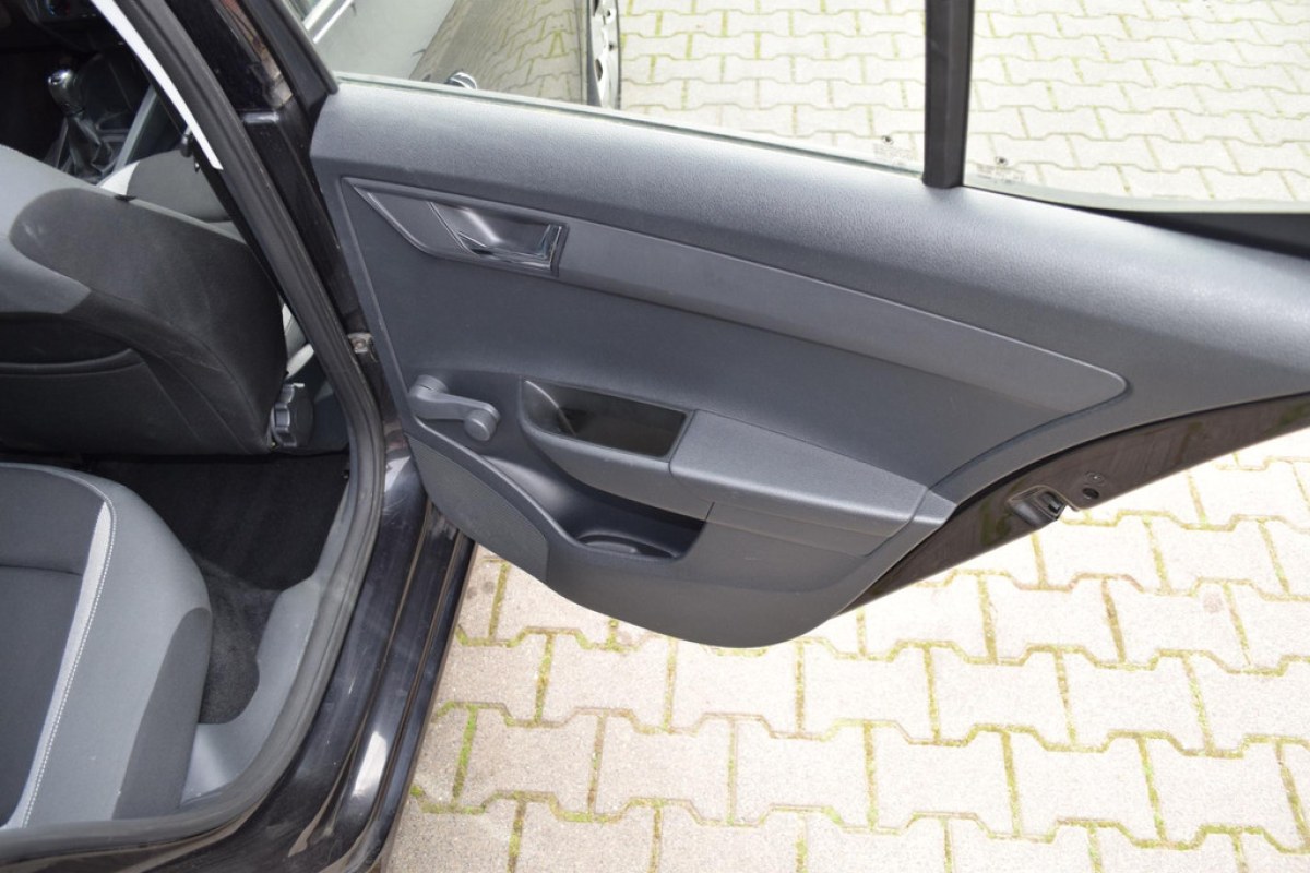 Skoda Fabia 1.0 Active Apple carplay - foto 13