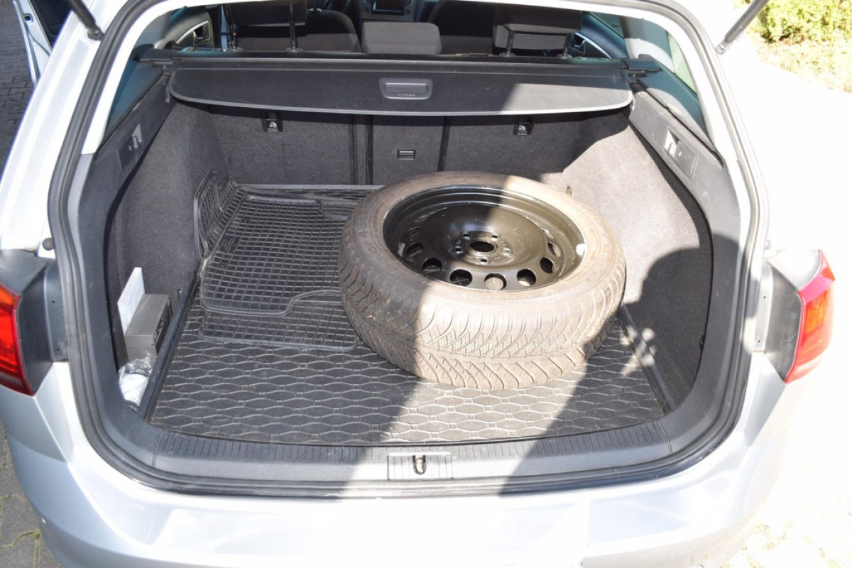 Volkswagen Golf Variant 1.2 TSI Comfortline - foto 15