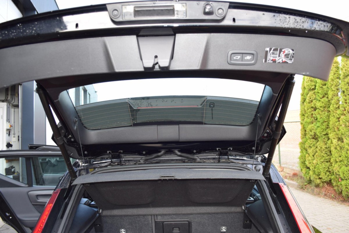Volvo XC40 1.5 T4 Recharge R-Design - foto 14