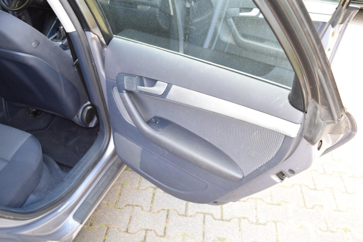 Audi A3 Sportback 1.6 FSI Attraction - foto 14