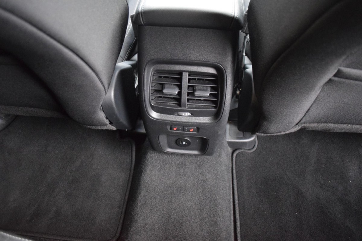 Ford Kuga - foto 21