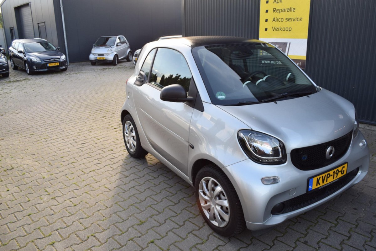 smart fortwo EQ perfect 18 kWh - foto 4