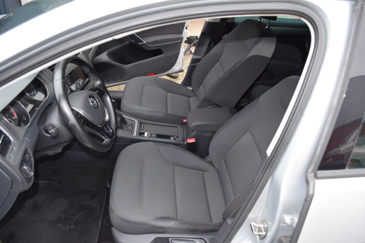 Volkswagen Golf Variant 1.2 TSI Comfortline - foto 10