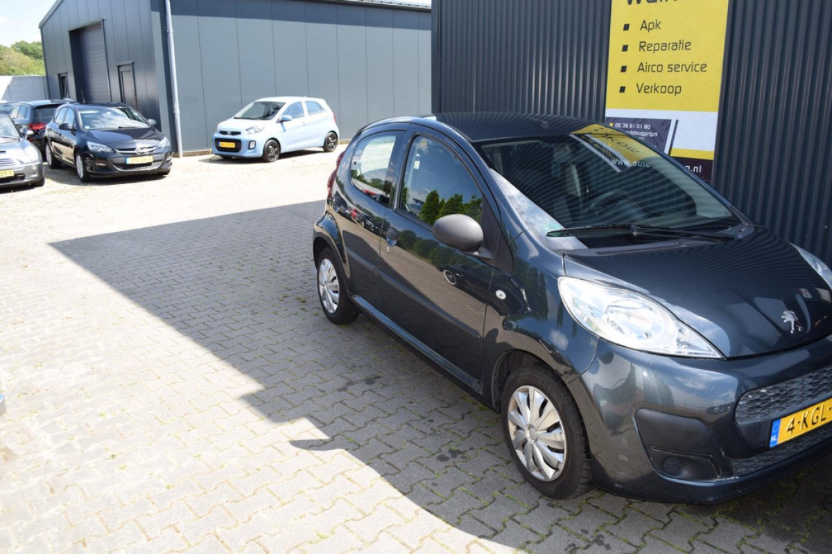 Peugeot 107 1.0 Access Accent - foto 5