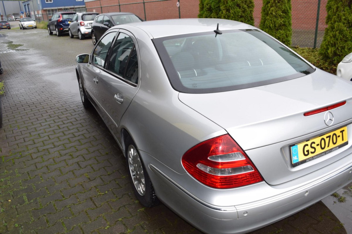 Mercedes-Benz E-klasse 2,4 elegance - foto 7