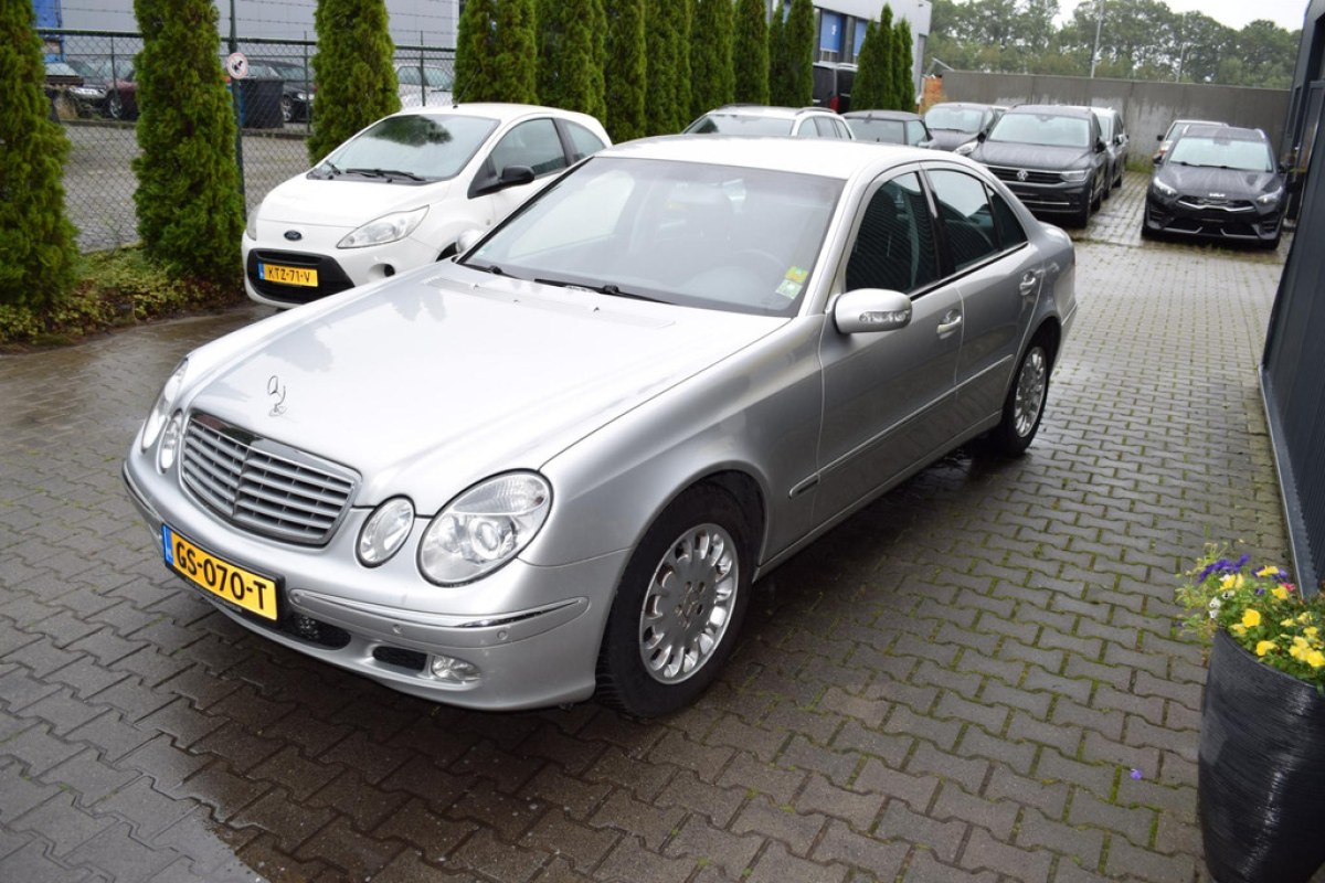 Mercedes-Benz E-klasse 2,4 elegance - foto 2