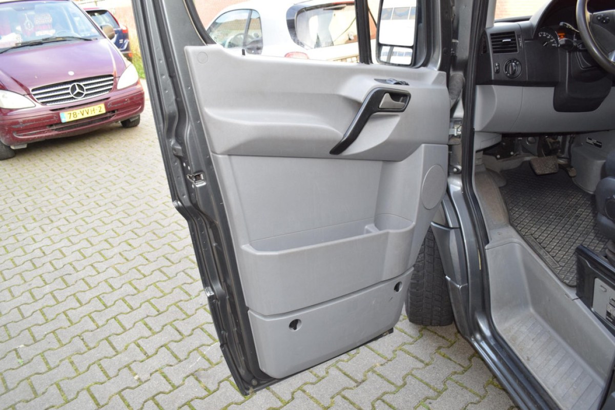 Mercedes-Benz Sprinter 519 3.0 CDI 366 DC - foto 14