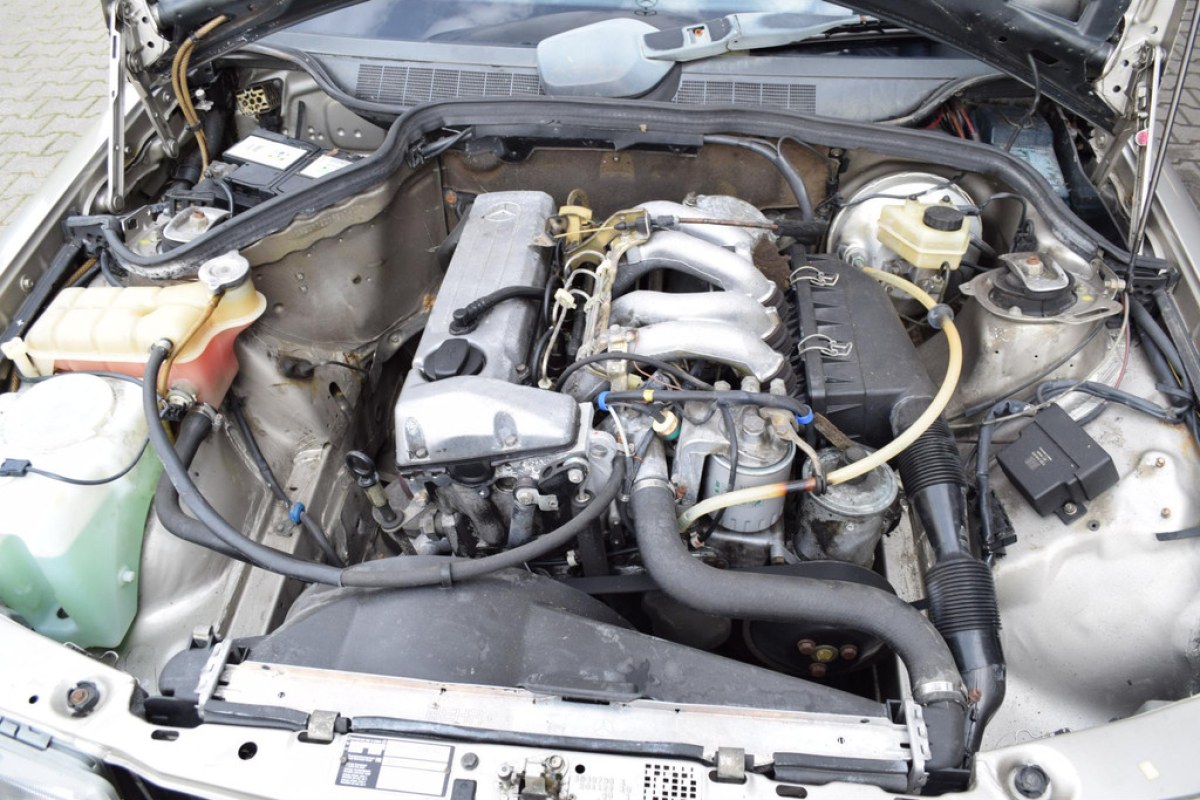 Mercedes-Benz 190-serie 2.0 D - foto 26