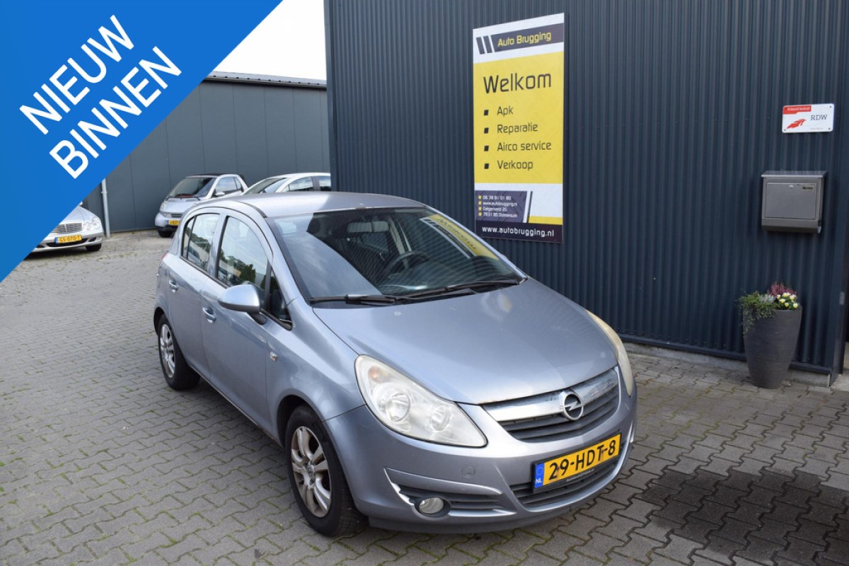 Opel Corsa 1.4-16V Enjoy - foto 1