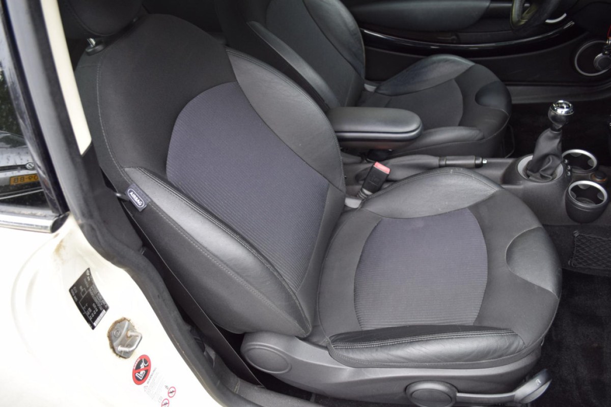 MINI 3-Deurs 1.6 Cooper Business Line - foto 13