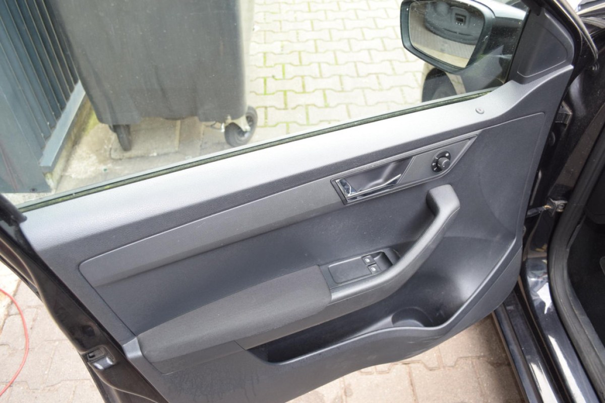Skoda Fabia 1.0 Active Apple carplay - foto 8